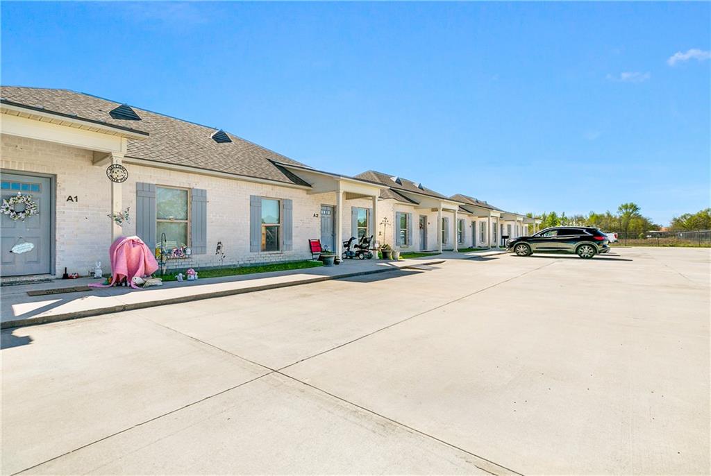 29050 S MAGNOLIA Street