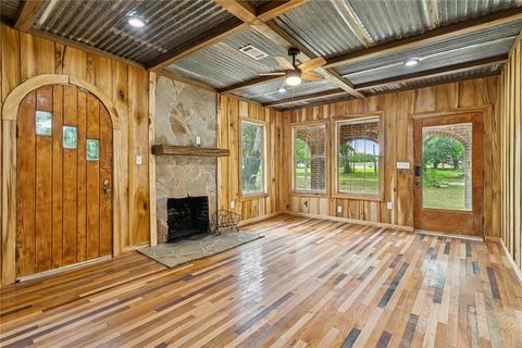 Photo of 30308 HIGHWAY 424 Highway, Franklinton, LA 70438 (MLS # 2558848)