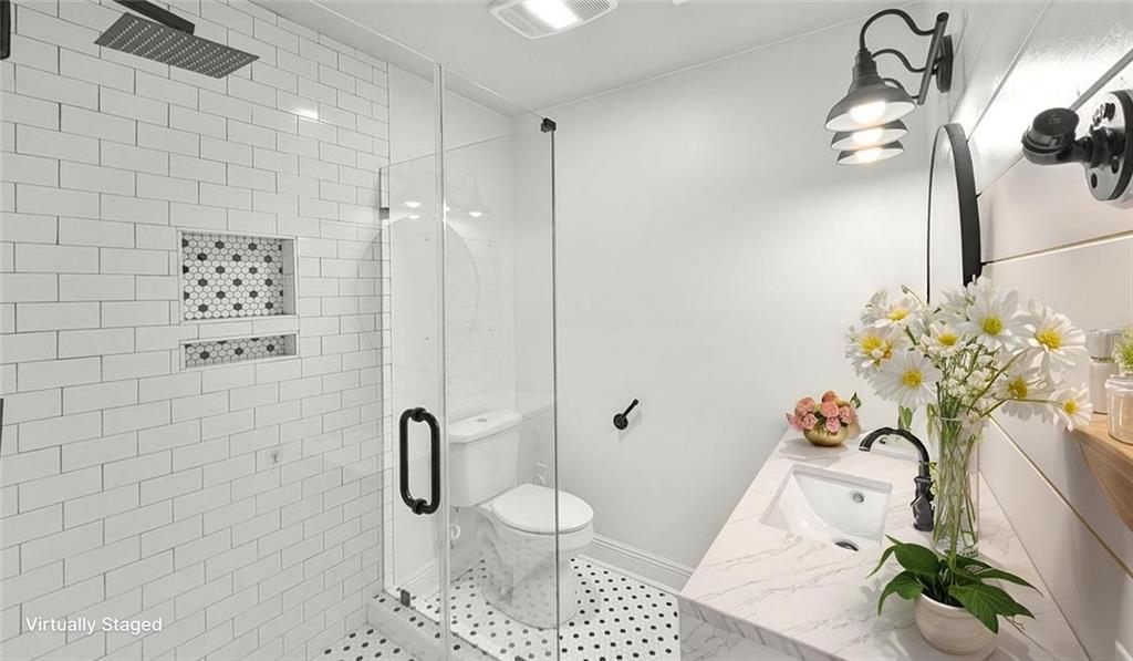 Belle Chasse, Louisiana 70037, United States, 3 Bedrooms Bedrooms, ,2 BathroomsBathrooms,Residential,Pending,183037