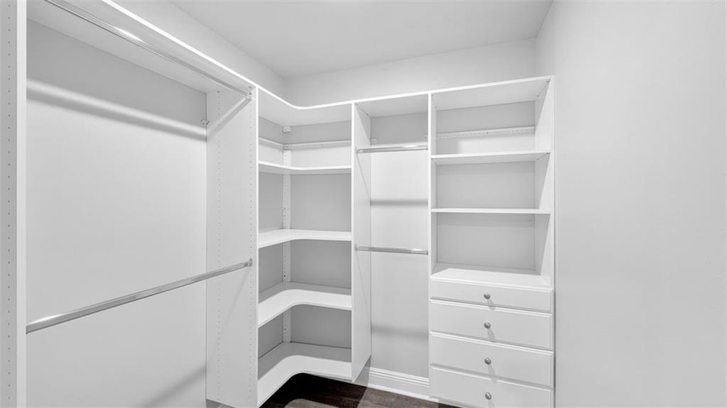 Belle Chasse, Louisiana 70037, United States, 3 Bedrooms Bedrooms, ,2 BathroomsBathrooms,Residential,Pending,183037