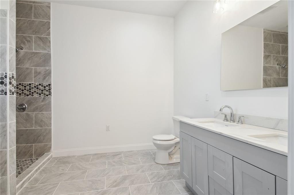 New Orleans, Louisiana 70126, United States, 4 Bedrooms Bedrooms, ,2 BathroomsBathrooms,Residential,Pending,69816