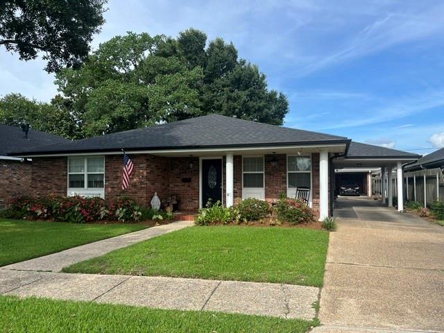 1613 BONNIE Street