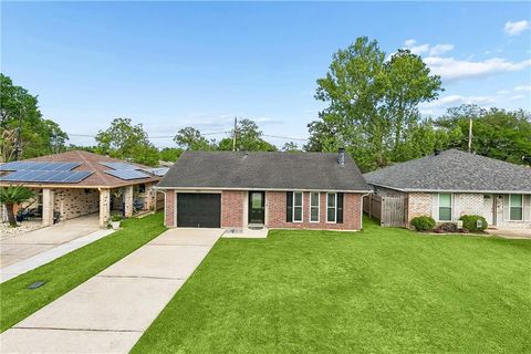 246 DIANNE Drive St Rose LA 70087