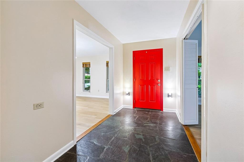 3709 METAIRIE Court
