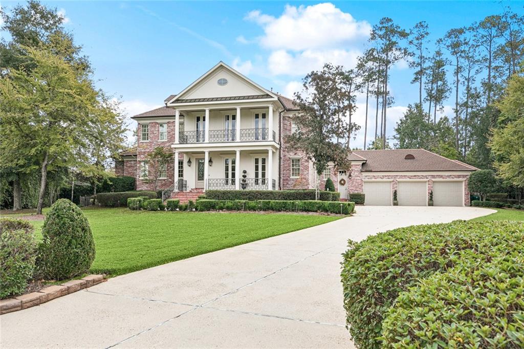 6 FINCH Lane