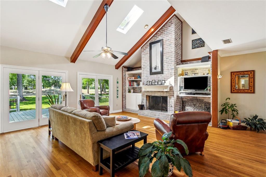 511 BEAU CHENE Drive