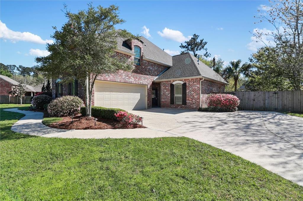 323 SANDALWOOD Drive