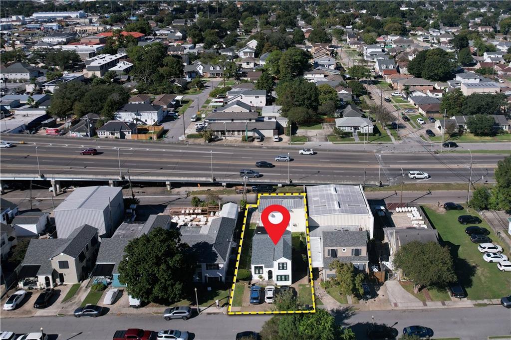 405 N CAUSEWAY Boulevard