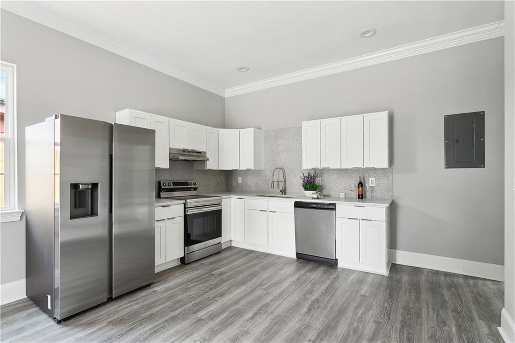 New Orleans, Louisiana 70116, United States, 5 Bedrooms Bedrooms, ,3 BathroomsBathrooms,Residential,Active,139345