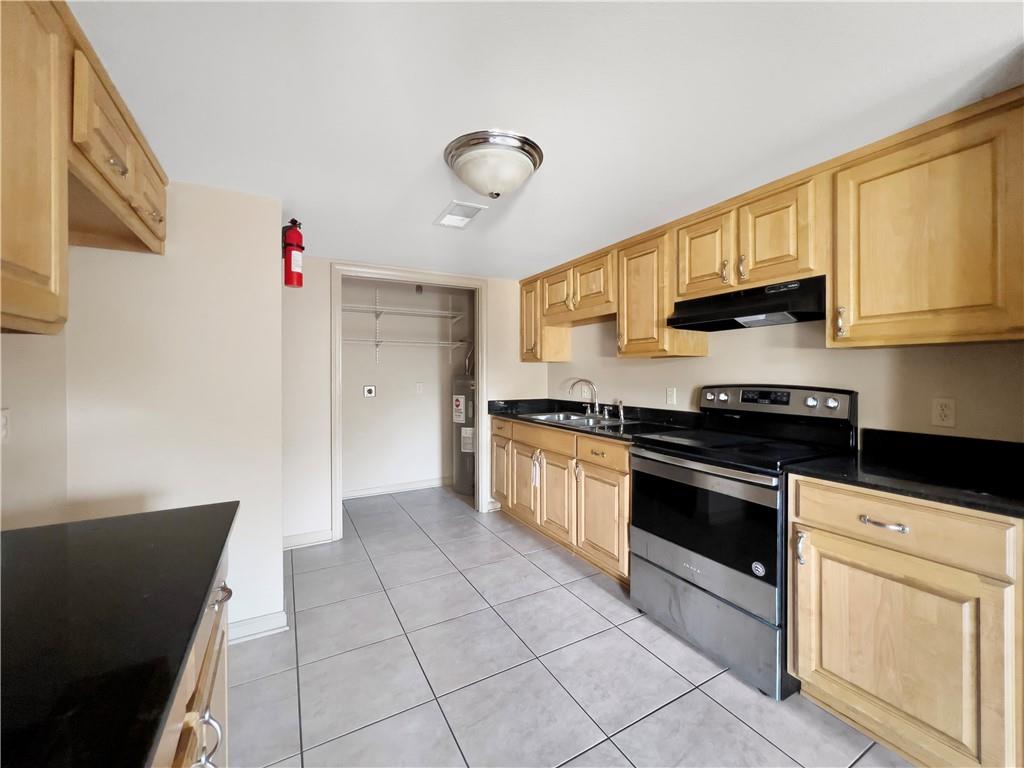 5771 TULLIS Drive