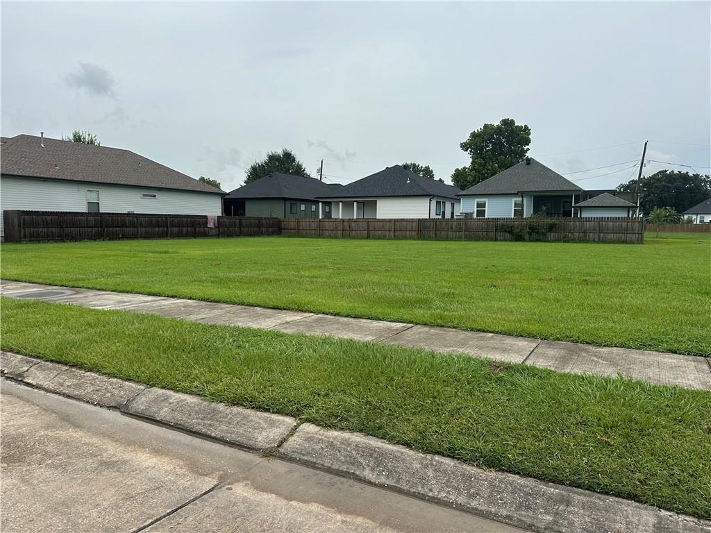 Photo 1 of 1 — 1935 BENJAMIN Street, Arabi, LA 70032
