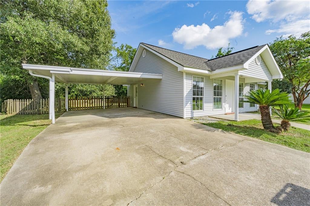157 PARKVIEW Court