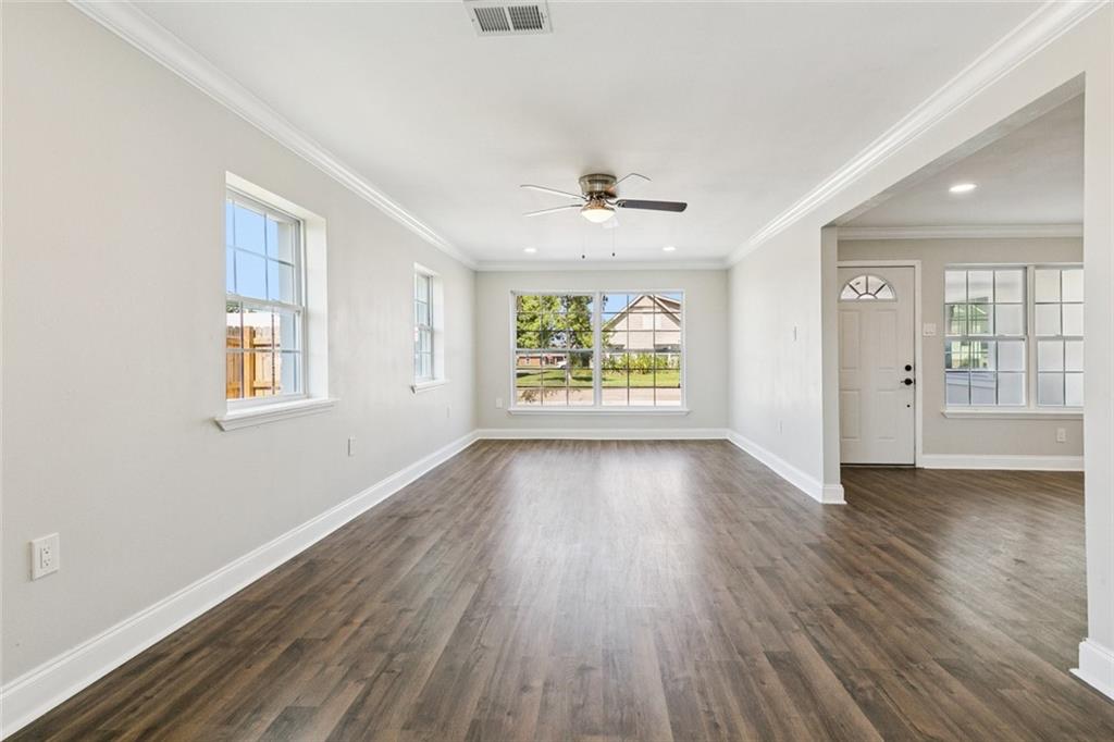 300 CHINCHILLA Drive