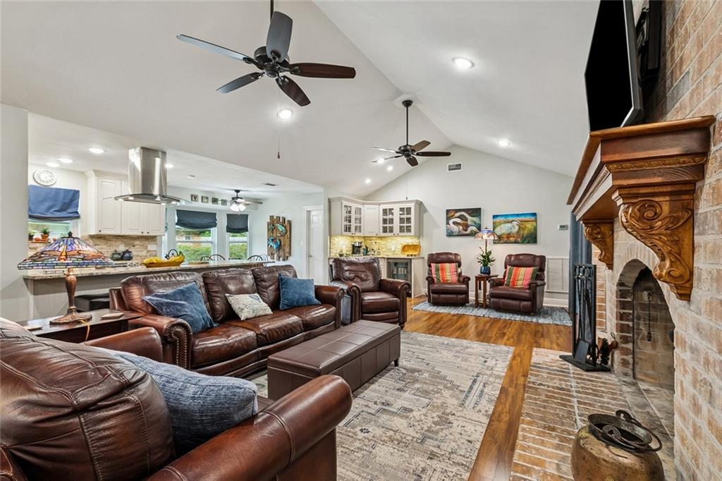 119 OAK Drive