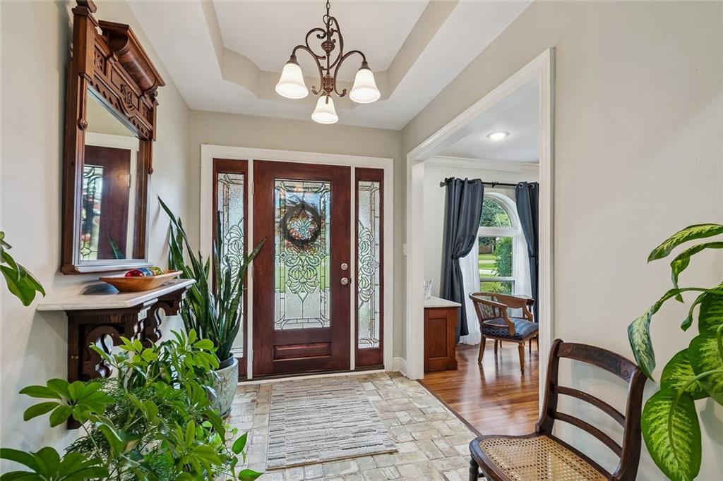 119 OAK Drive