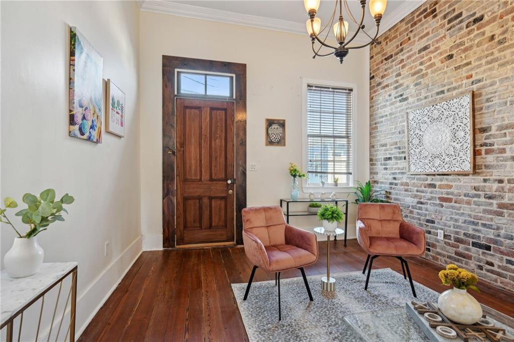 1472 74 N PRIEUR Street