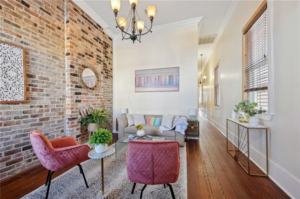 1472 74 N PRIEUR Street