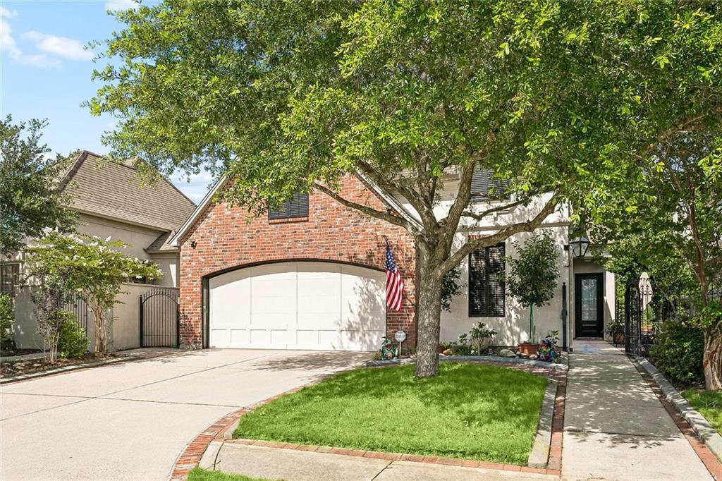 266 NICKLAUS Drive