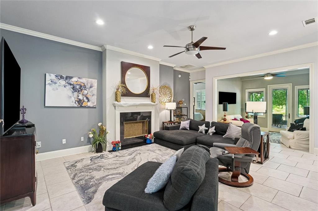 266 NICKLAUS Drive