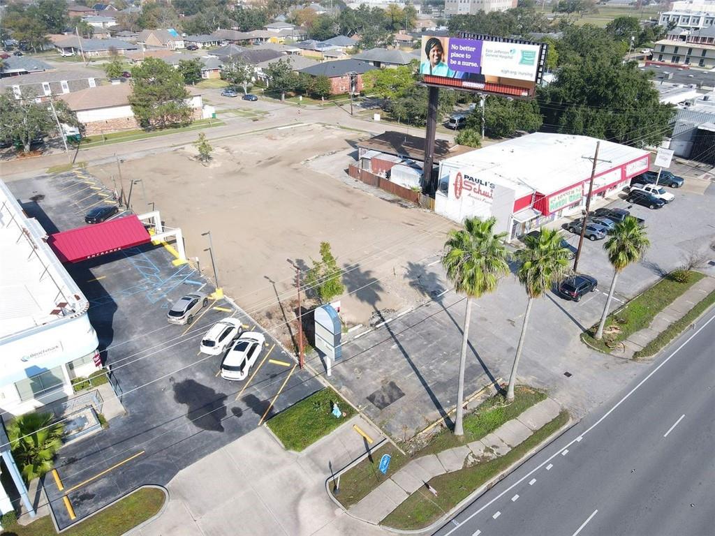 4509 VETERANS Boulevard