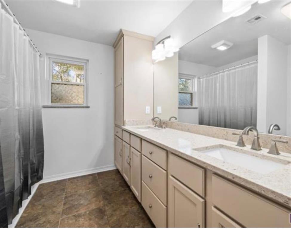 Hammond, Louisiana 70401, United States, 3 Bedrooms Bedrooms, ,2 BathroomsBathrooms,Residential,Active,232884