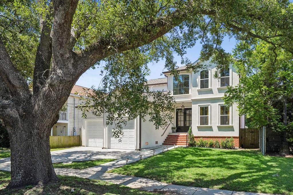 1507 BURBANK Drive