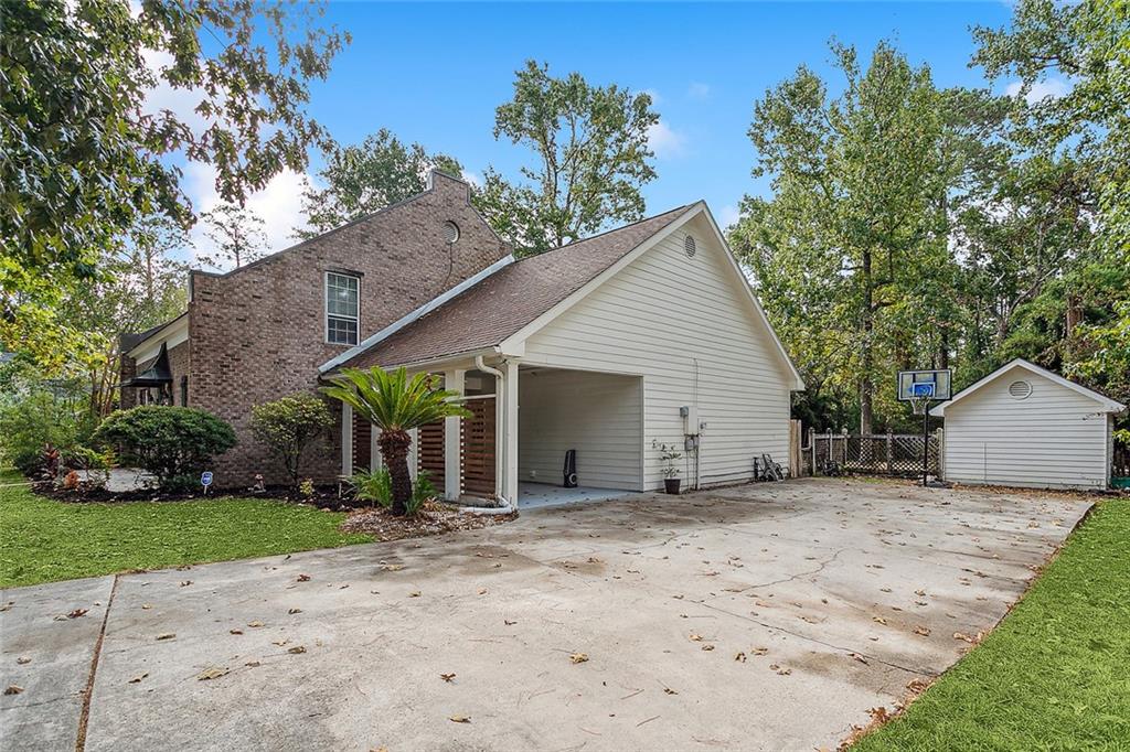 240 SILVER MAPLE Drive