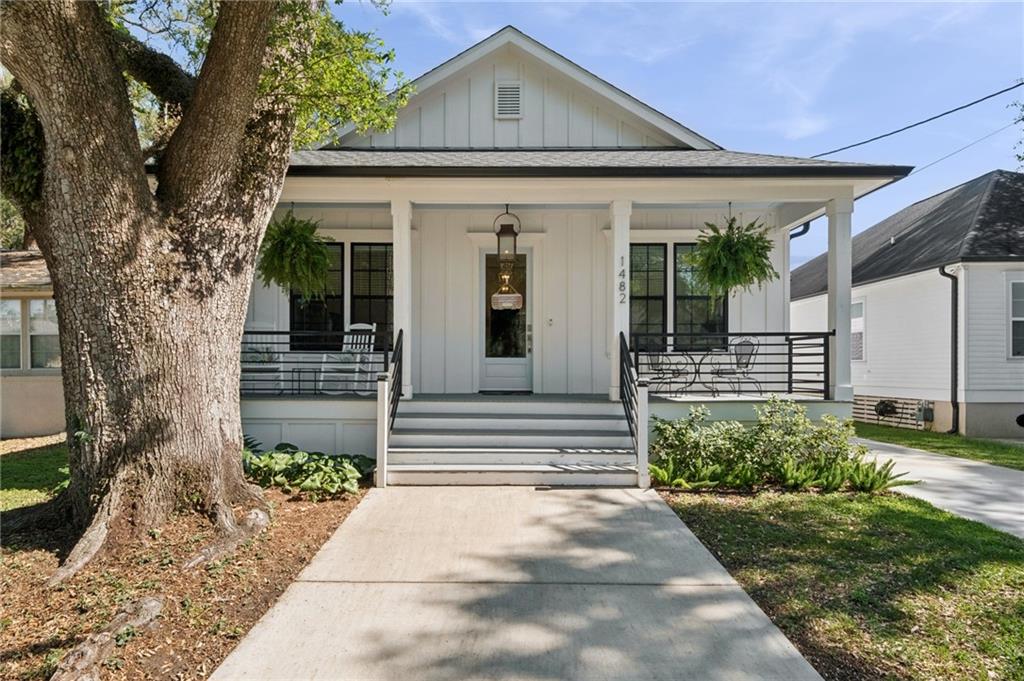 1482 GRANADA Drive