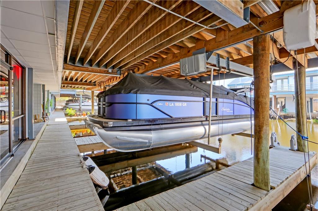 141 HIGHWAY 22 Highway E-2