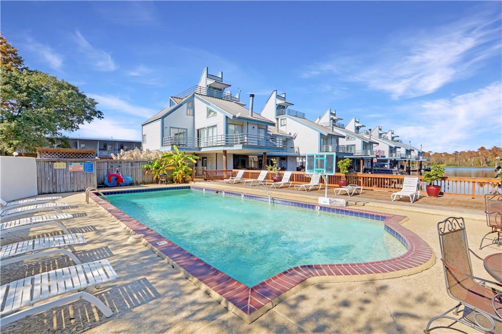 141 HIGHWAY 22 Highway E-2