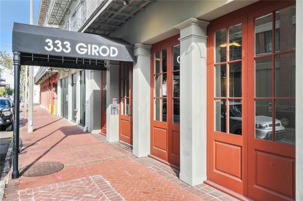 333 GIROD Street 304