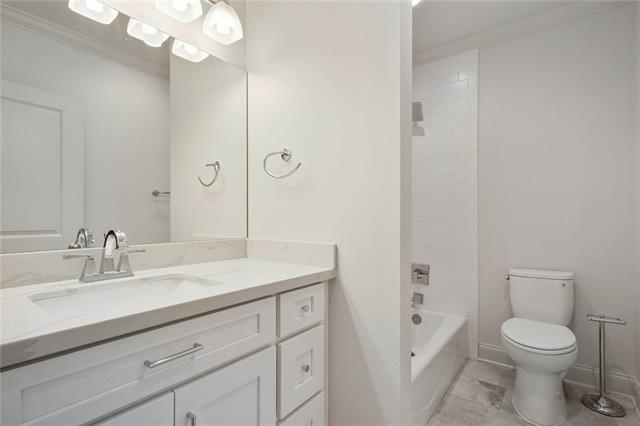 New Orleans, Louisiana 70118, United States, 3 Bedrooms Bedrooms, ,2 BathroomsBathrooms,Residential,Active,123295