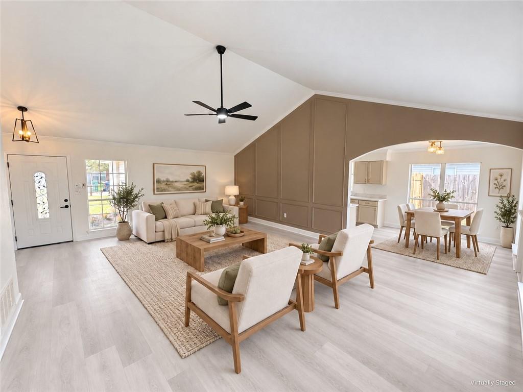 6018 CLEARWATER Drive