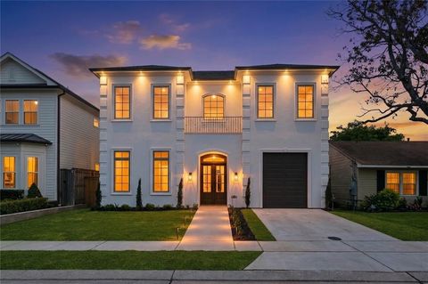 Photo of 420 METAIRIE HEIGHTS Avenue, Metairie, LA 70001 (MLS # 2554672)