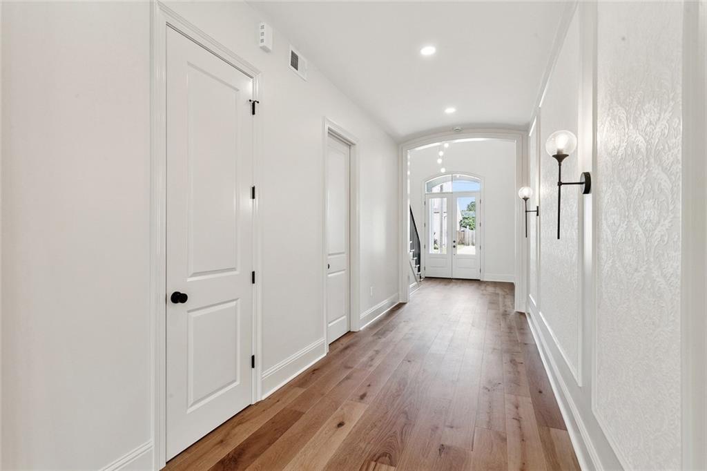 420 METAIRIE HEIGHTS Avenue