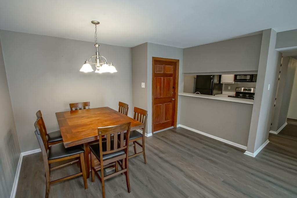 832 S CLEARVIEW Parkway 224