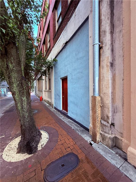 943 LAFAYETTE Street