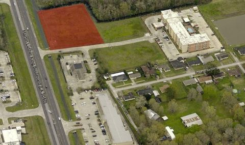 1832 MARTIN LUTHER KING Boulevard Houma LA 70360