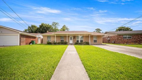 145 SOUTHPARK Drive Slidell LA 70458