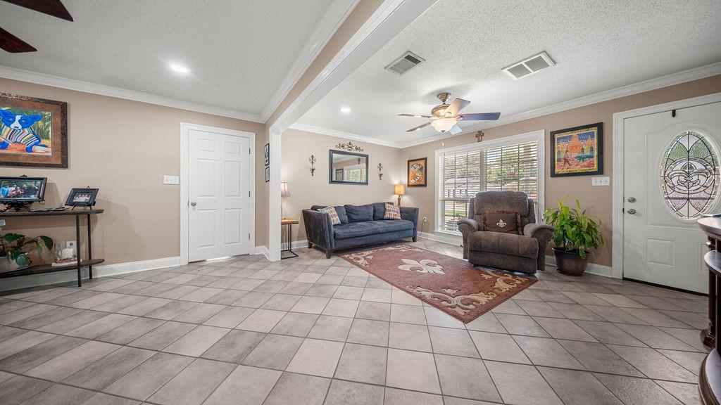145 SOUTHPARK Drive