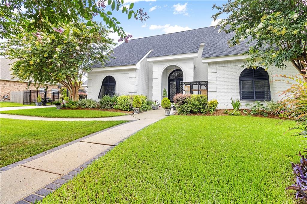 3600 LAKE CATHERINE Drive