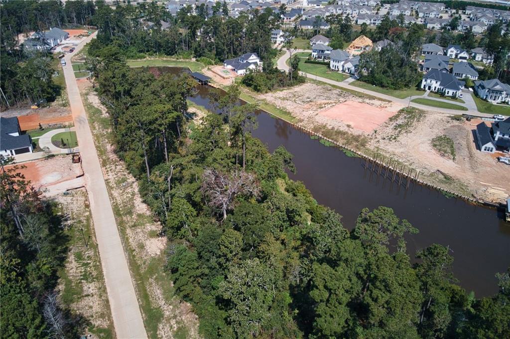 1718 (lot 165) RIVER CLUB Loop