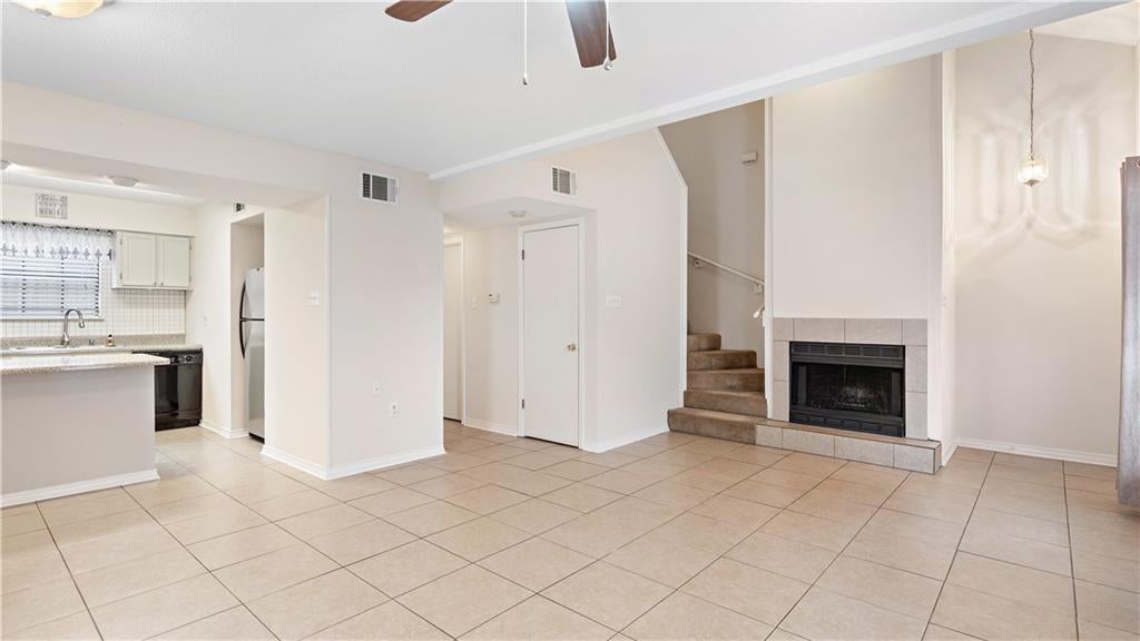 Properties 409 CEDARWOOD Drive 0
