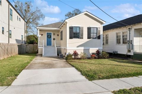 3319 CALHOUN Street New Orleans LA 70125
