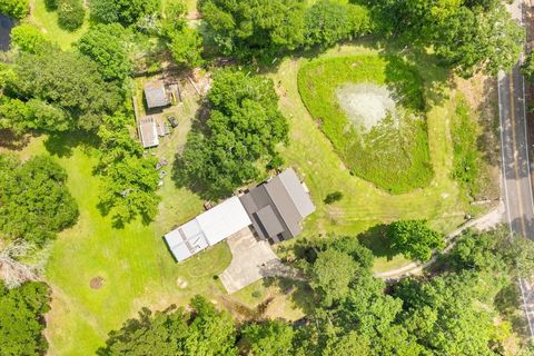 Photo of 25411 JUBAN Road, Denham Springs, LA 70726 (MLS # 2558800)