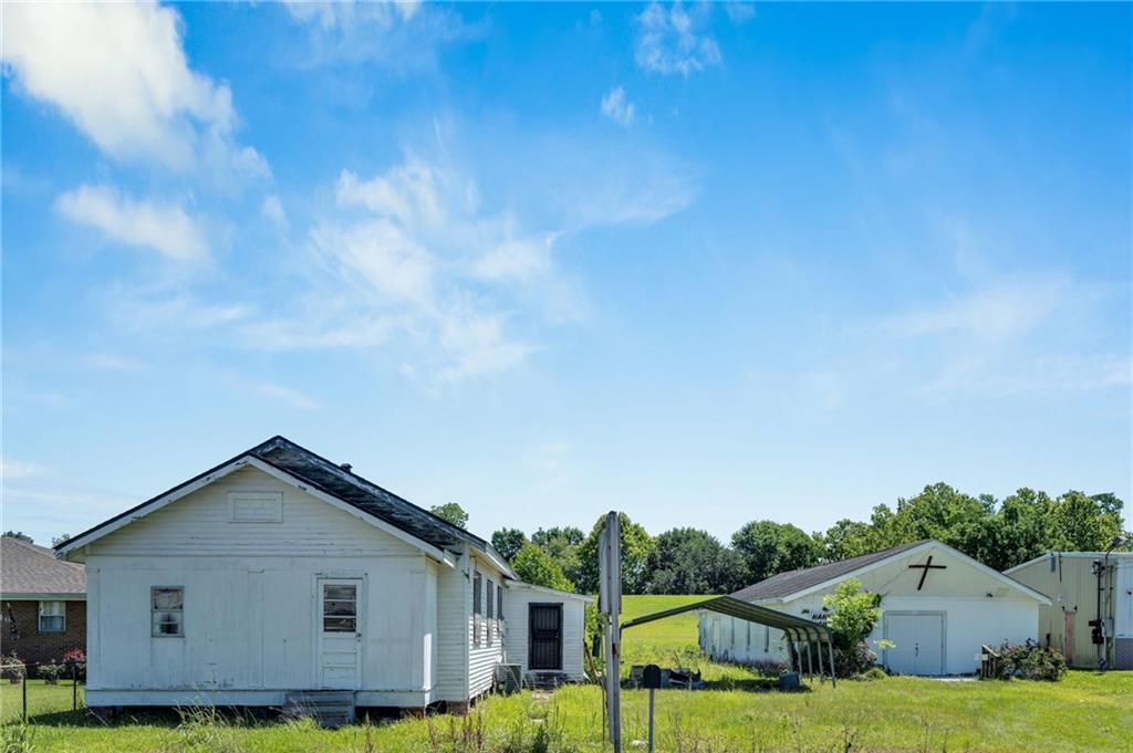 15640 RIVER Road