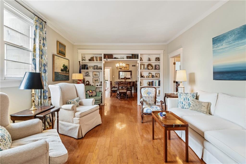 285 AUDUBON Boulevard