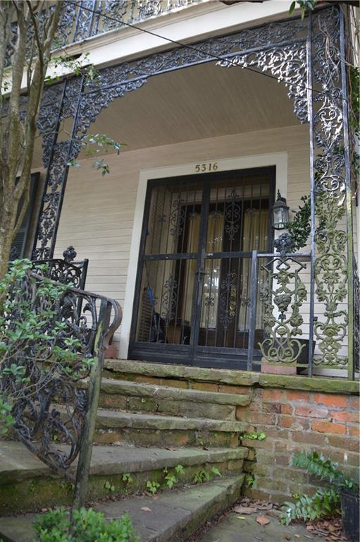 New Orleans, Louisiana 70115, United States, 4 Bedrooms Bedrooms, ,6 BathroomsBathrooms,Residential,Active,143840
