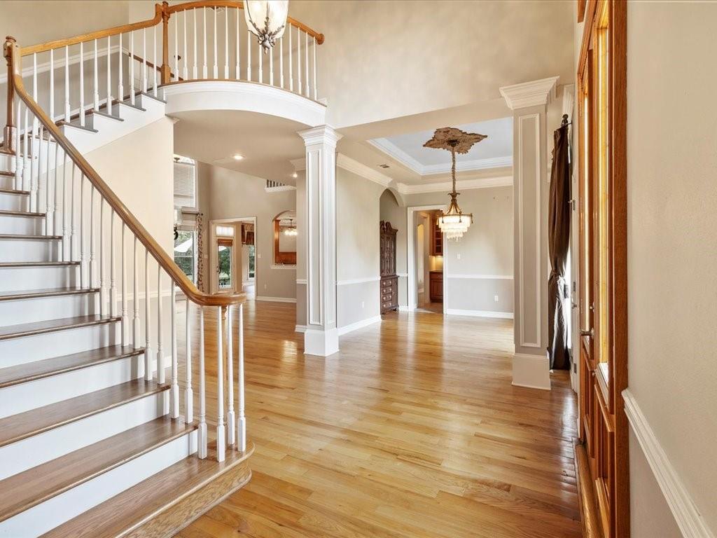 260 DELTA Drive