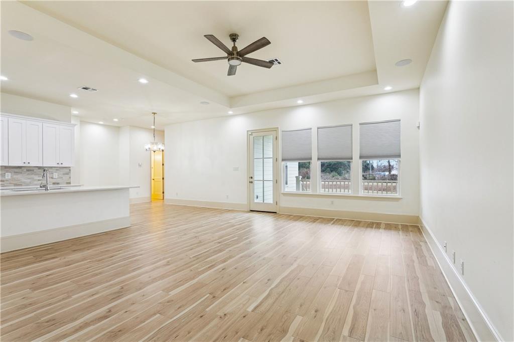 9 PARK TIMBERS Drive